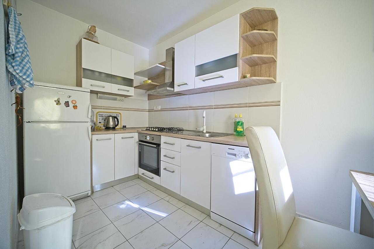 Apartment Renata 포스티라 외부 사진