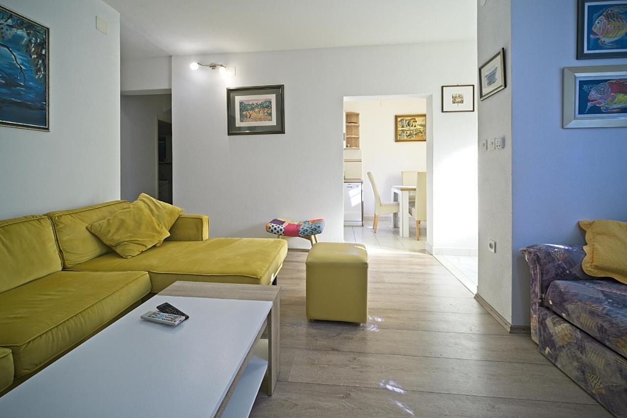 Apartment Renata 포스티라 외부 사진